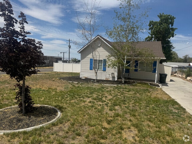 Building Photo - 59 E 400 N Rental