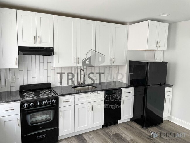 Building Photo - 4732 Longshore Ave Unit 6