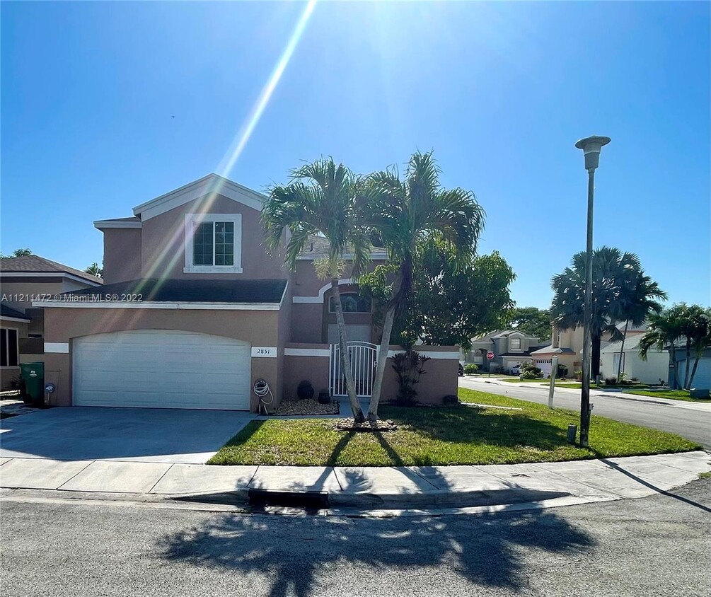 Photo - 2851 River Run Ter (Miramar, FL)