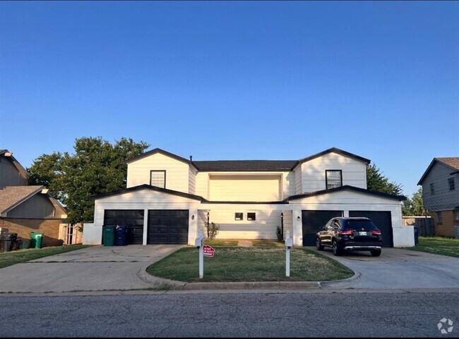 Building Photo - 6804 Lancer Ln Rental