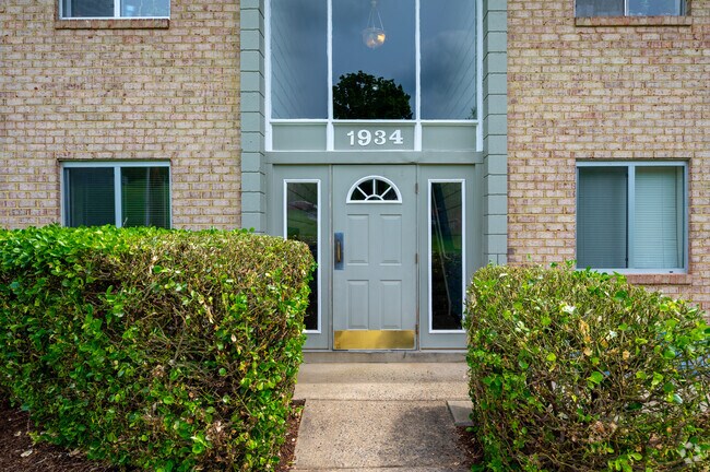 Woodland Building - Dolley Madison at Tysons