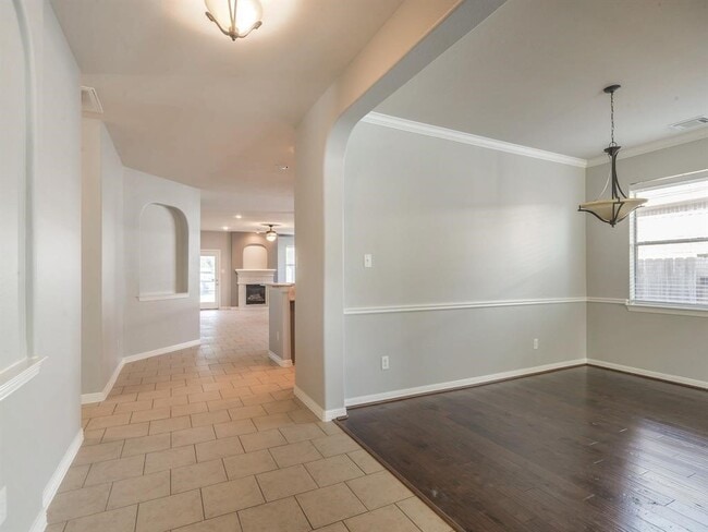 Photo - 5511 Wild Milberry Dr