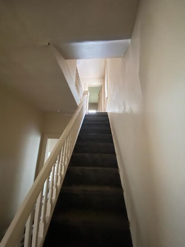 Photo - 736 New Castle Ave