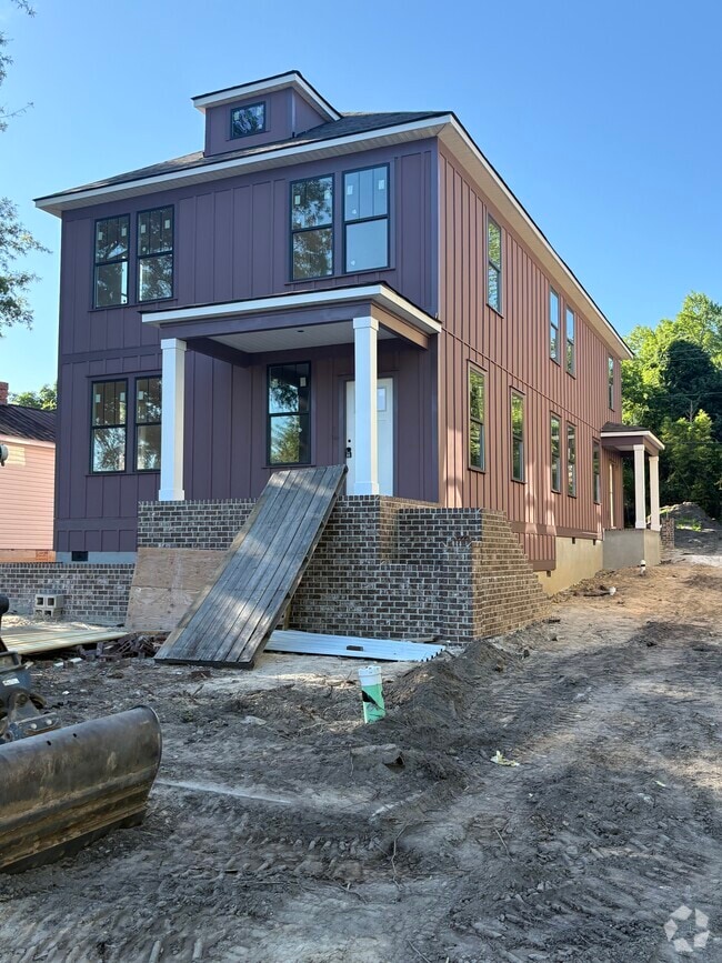 Building Photo - 2516 Richland St Rental