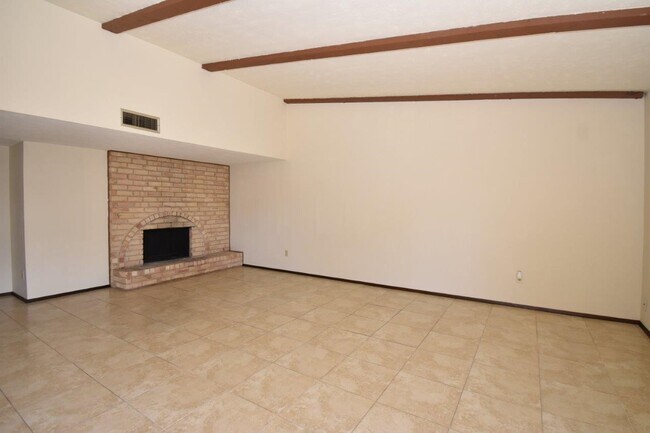 Photo - 16407 Cairnway Dr