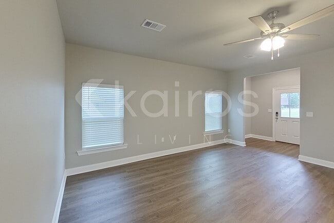 Photo - 22832 Monterey Ave