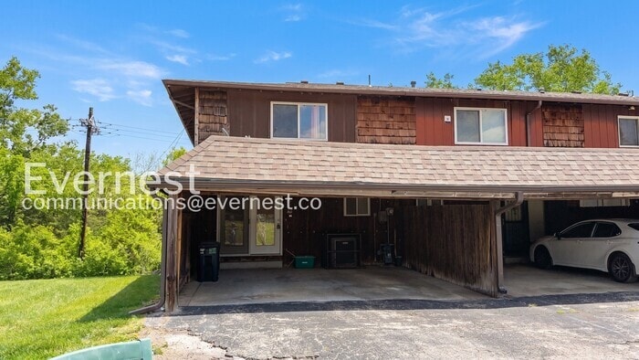Photo - 1309 N 76th St