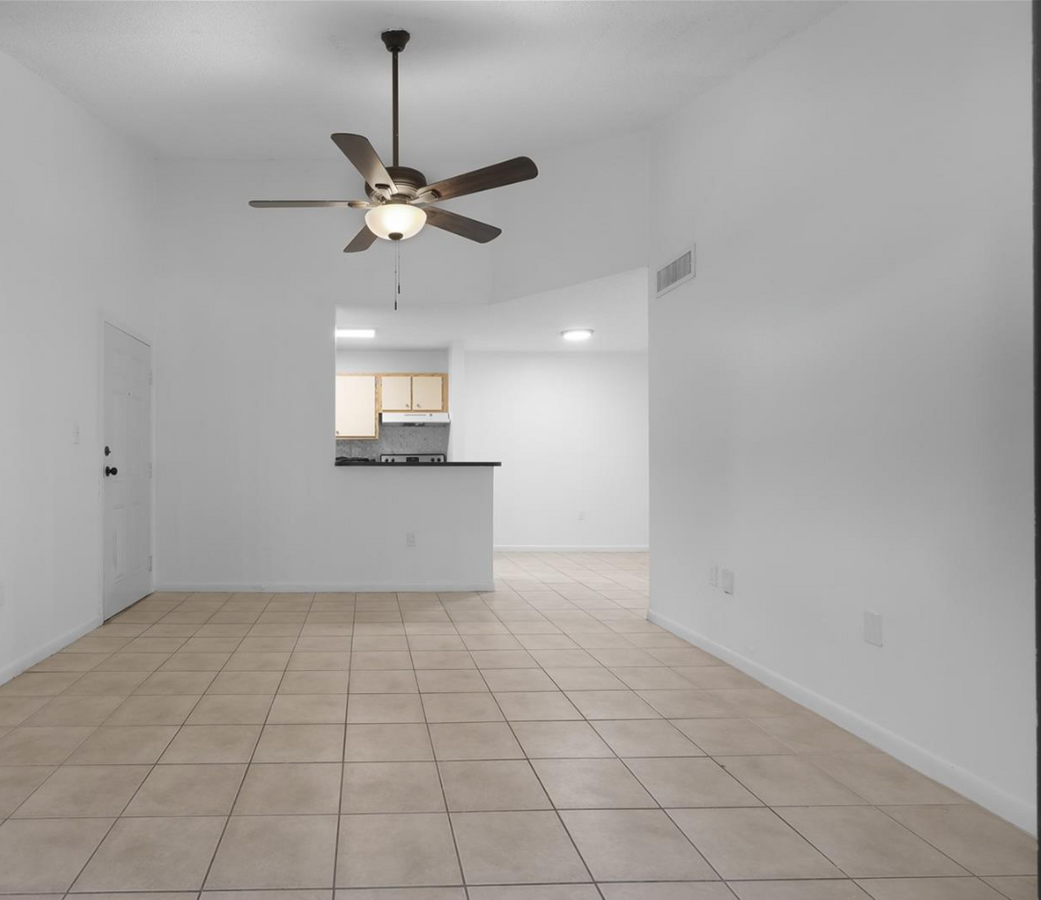 Photo - 6970 NW 186th St Townhome