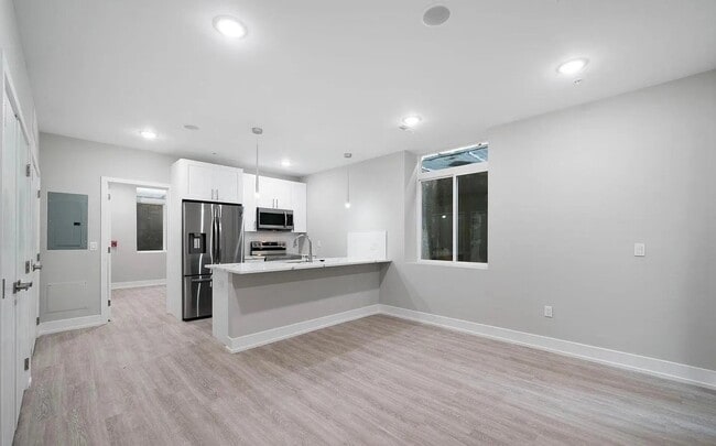 Photo - 649 N 35th St Unit A