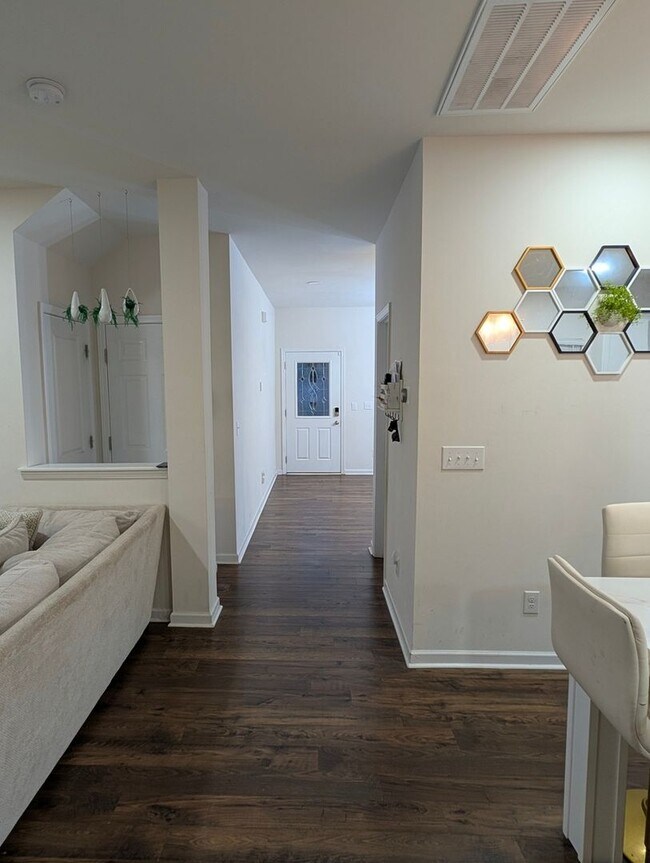 Photo - 5013 Jamie Sloop Ln