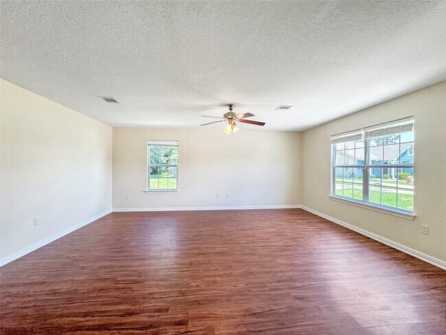 7521 Blue Jay Dr