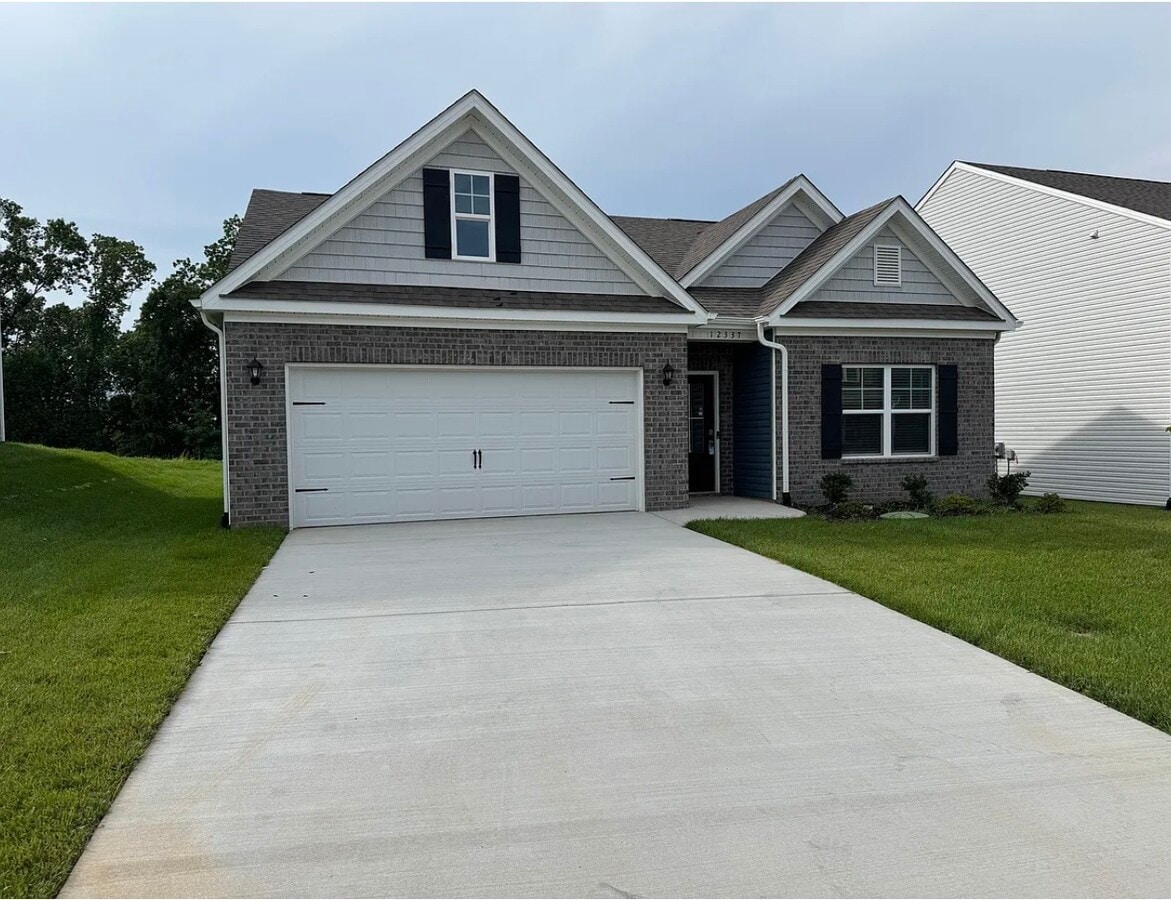 Photo - 12337 Manhattan Ln