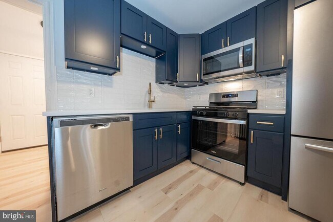 Photo - 34 W Durham St