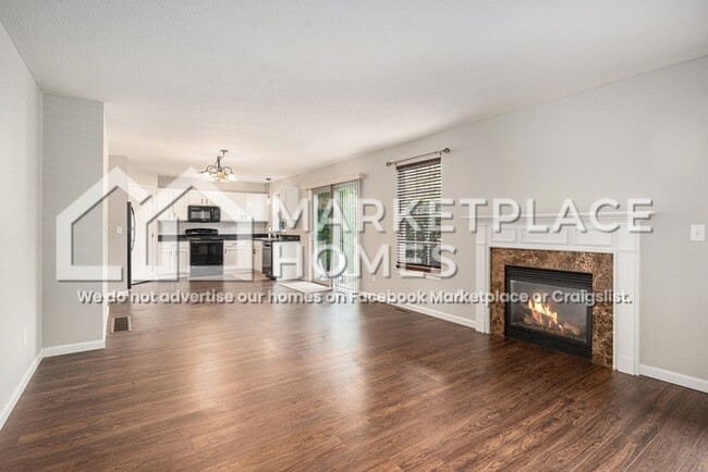 Photo - 785 Cambridge Ct