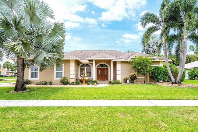 Photo - 2665 Yarmouth Dr