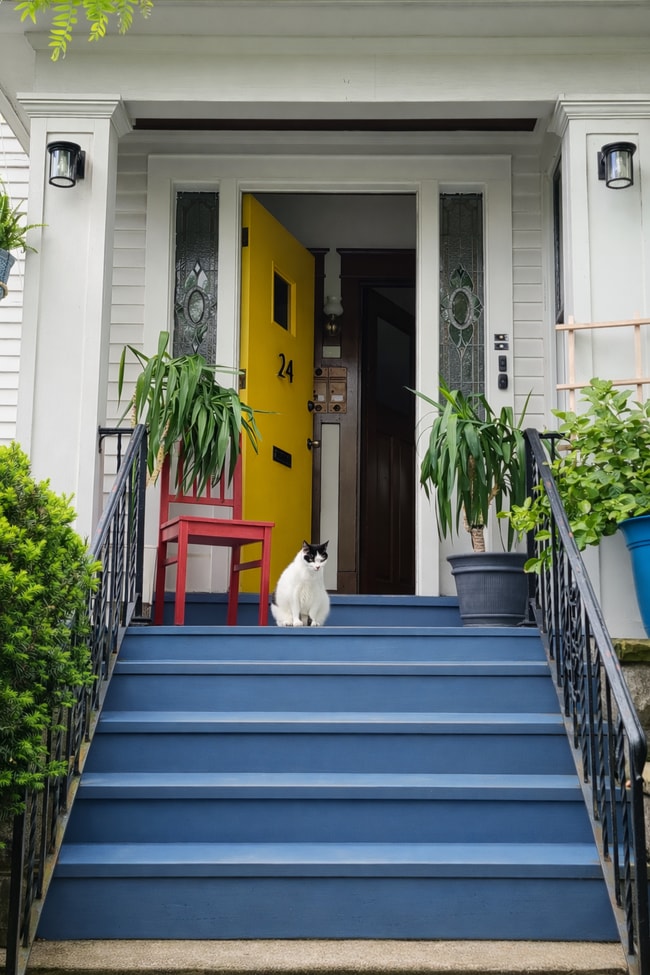 Building Photo - 24 Merrimac St Unit Lower