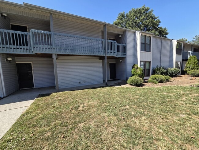 Building Photo - 11026 Harrowfield Rd Rental