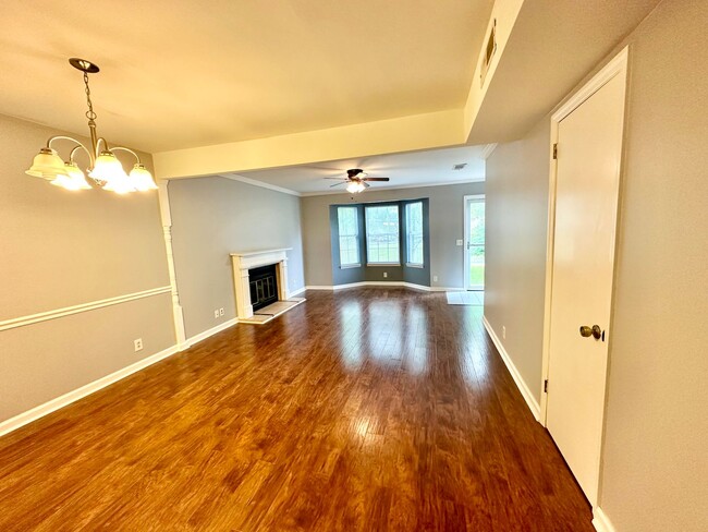 7806 Sawyer Brown Rd