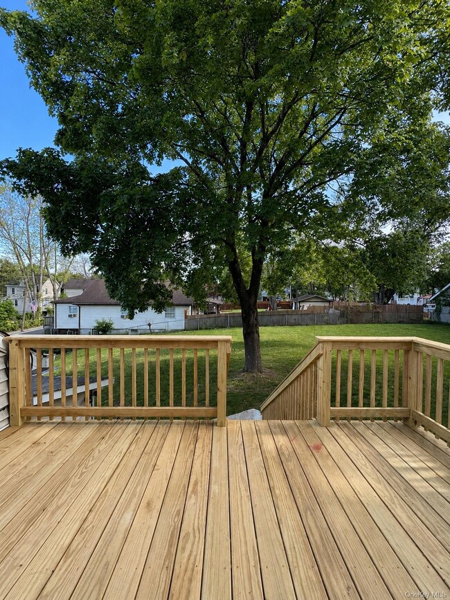 Photo - 809 Tower Ave