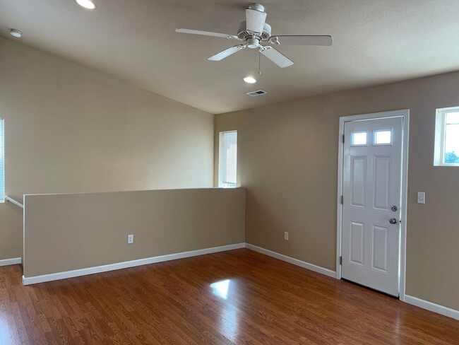 3447 Sharon Way