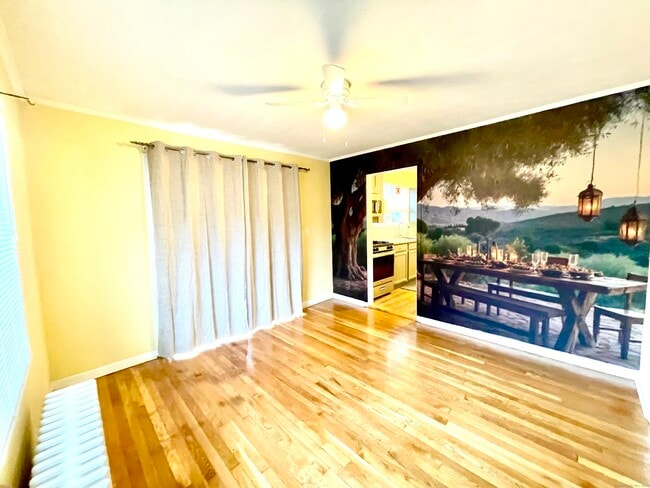 Photo - 55 Bronx Ave