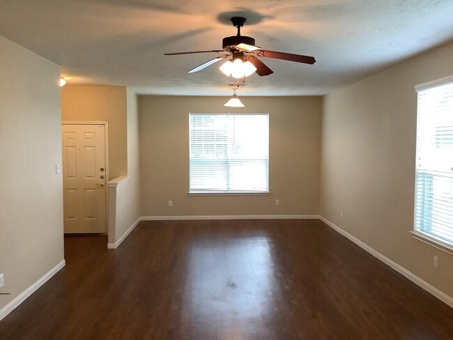 Photo - 2207 Steep Pine Tr