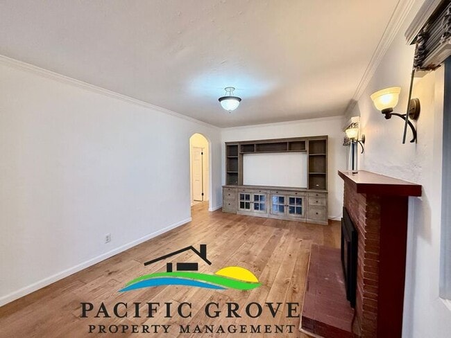 Photo - Pacific Grove 2-bedroom , 2 bath. Prime Wa...