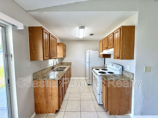 Photo - 1242 Coolmont Dr
