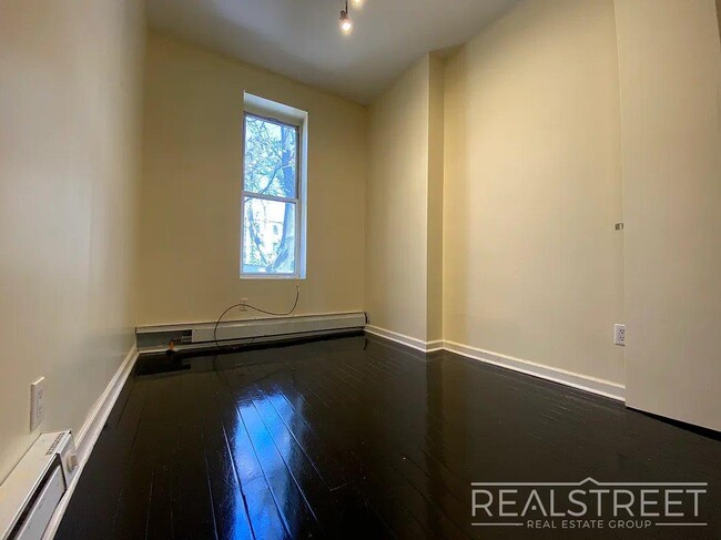 Photo - Kingston Avenue Unit 2