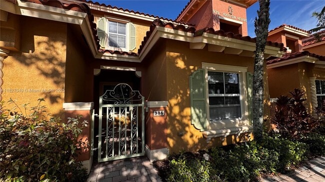 Building Photo - 985 SW 143rd Ave Rental