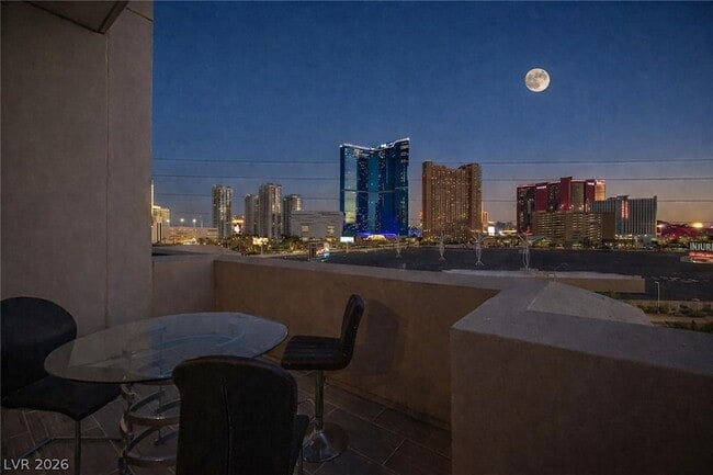 Building Photo - 200 W Sahara Ave