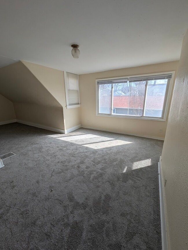 Photo - 3430 Seward St