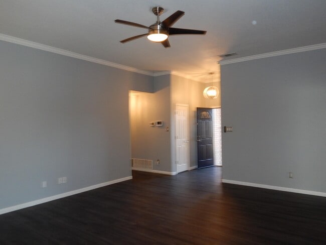 Photo - 106 Cedar Ridge Dr