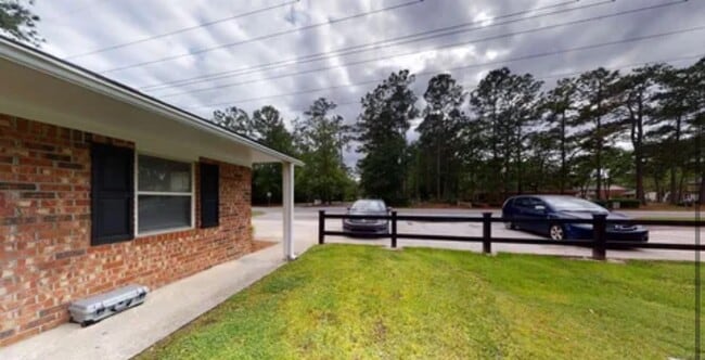 Building Photo - 548 Orangeburg Rd Rental