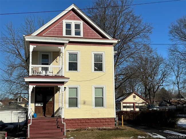 Building Photo - 45 Fulton Ave Unit 2