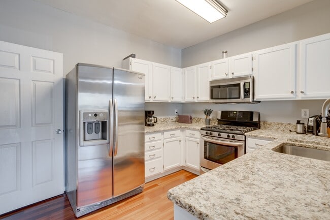 Photo - 14304 Rosy Ln