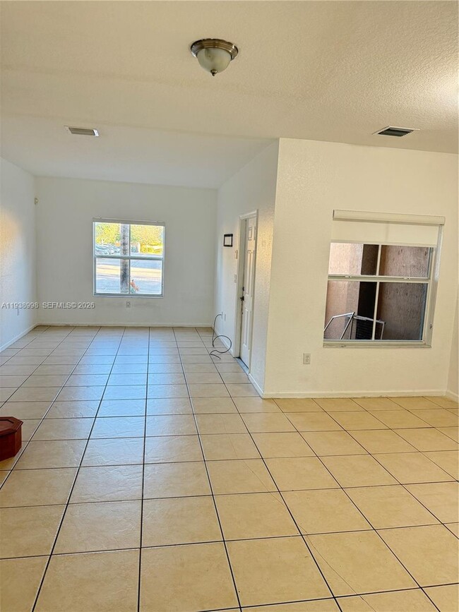 Photo - 12260 SW 27th St