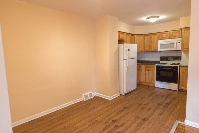 Photo - 3921 Lankenau Ave Unidad 2F