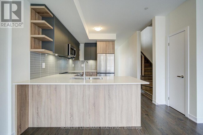 Photo - 426 Lawrence Hts Wy