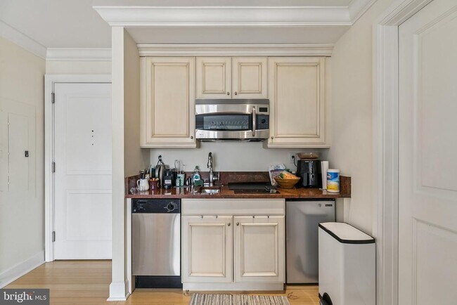 Photo - 1701 Locust St Unit 2006