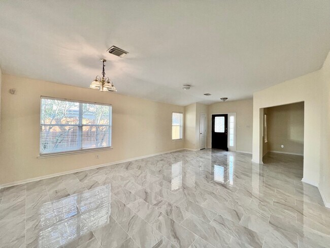 Photo - 7710 Sapulpa Ln