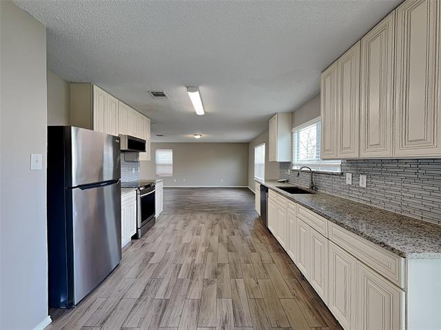 Photo - 360 Blairwood Dr