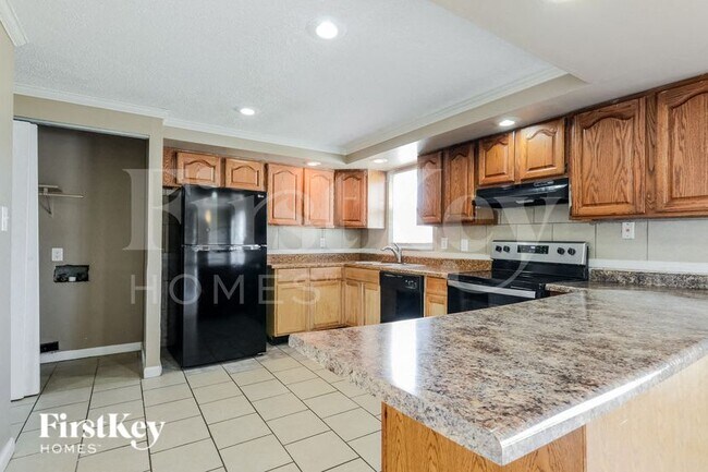 Photo - 9404 Granville Pl