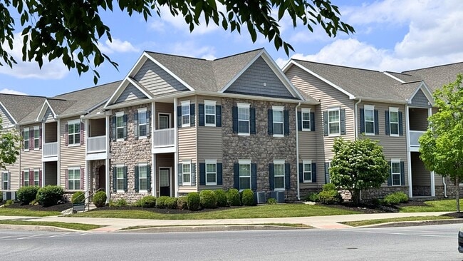 Photo - 619 Thornberry Ln Unit 111