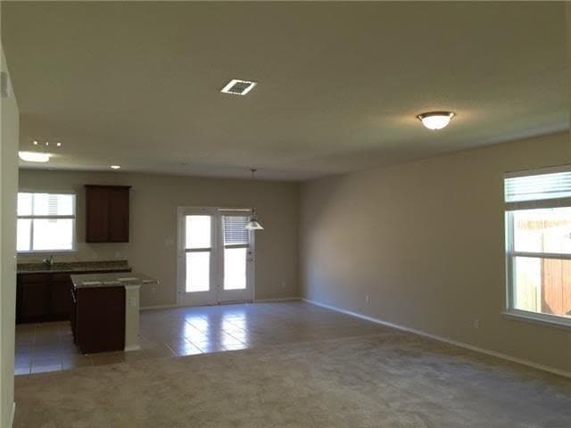 Photo - 2205 Arrowhead Dr