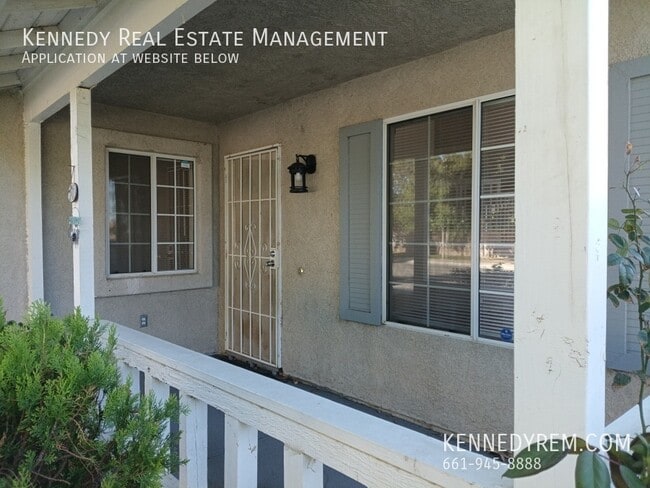 Photo - 37551 Deville St