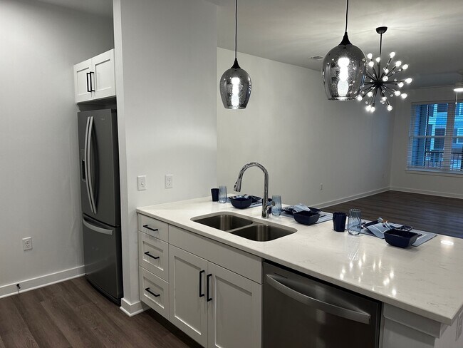 Photo - Encore On The Green