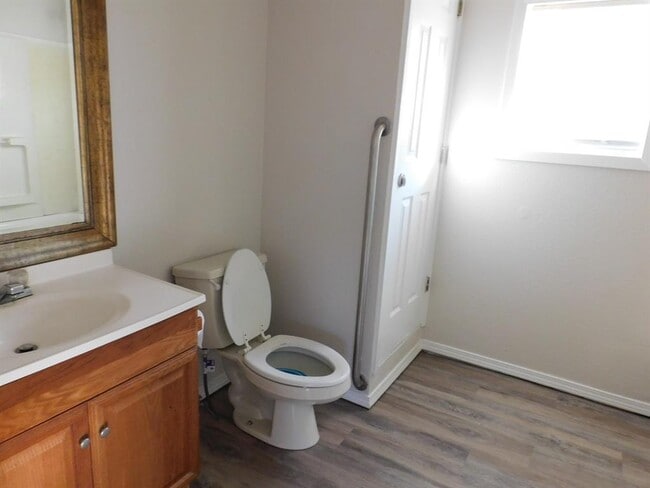 Photo - 1320 Green St