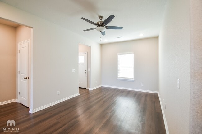 Photo - 1110 Riverside Dr