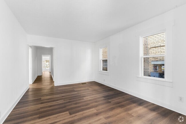 Building Photo - 3042 Greenwood Ave Unit #1 Rental